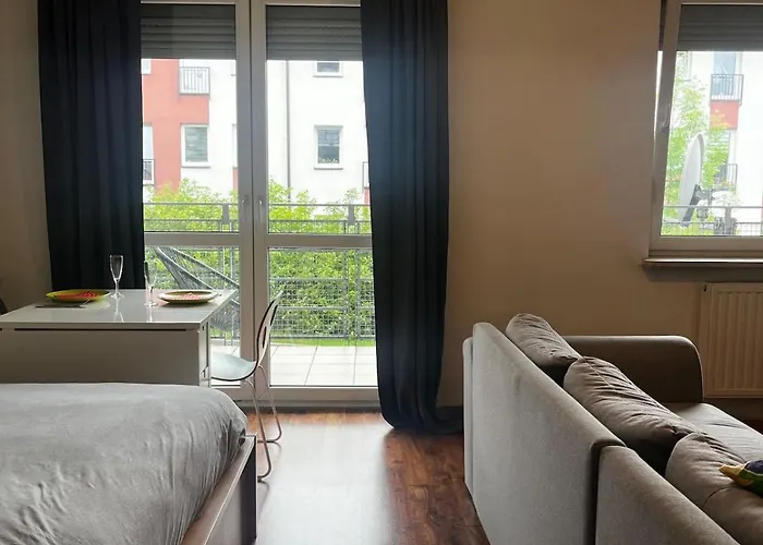 Apartmán Cozy With Balcony & Parking