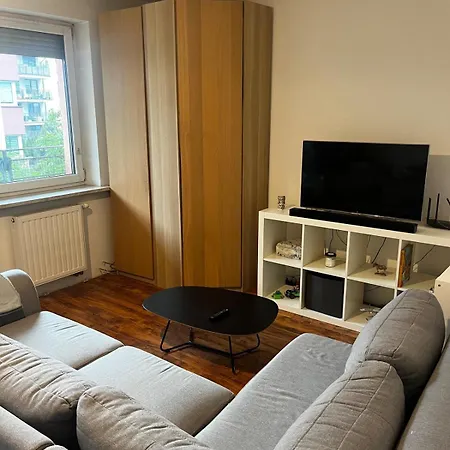 Cozy With Balcony & Parking Lejlighed *